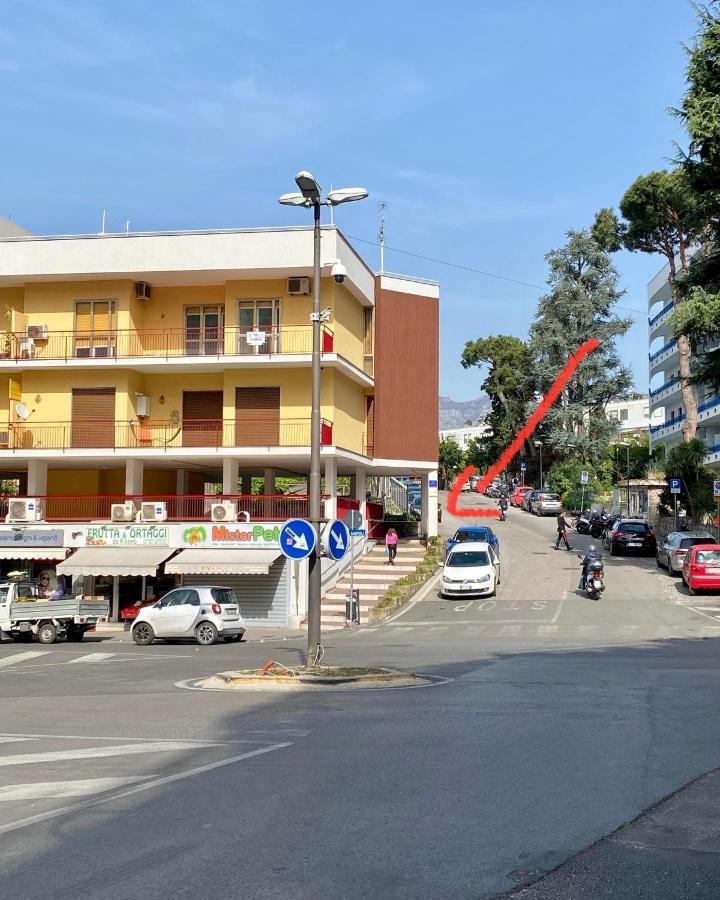 B&B Amadema Sorrento Bagian luar foto